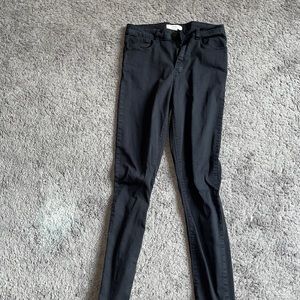 Black skinny jeans